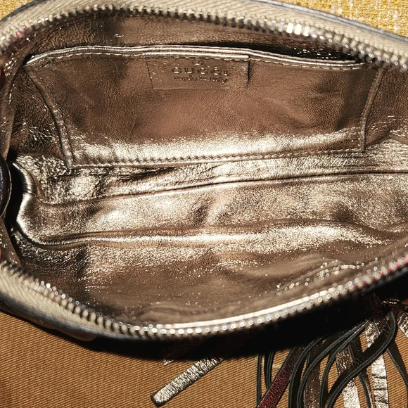 Gucci Clutch - Picture 4 of 10